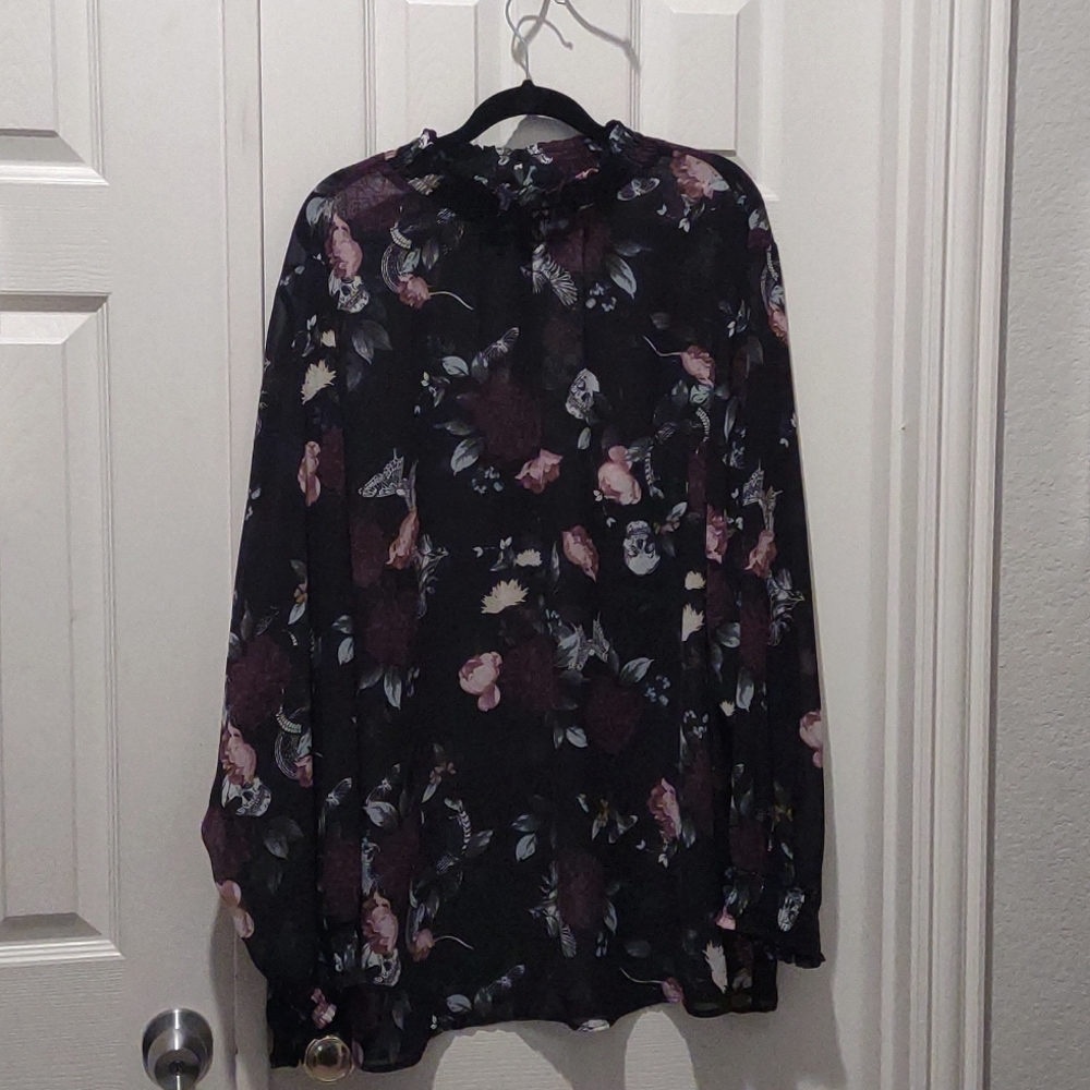 Torrid black floral chiffon top